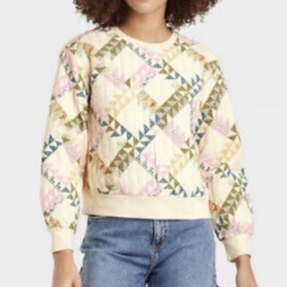 Universal Thread Quilt Quilted Cream Colorful Crew Neck Sweater Top Pullover